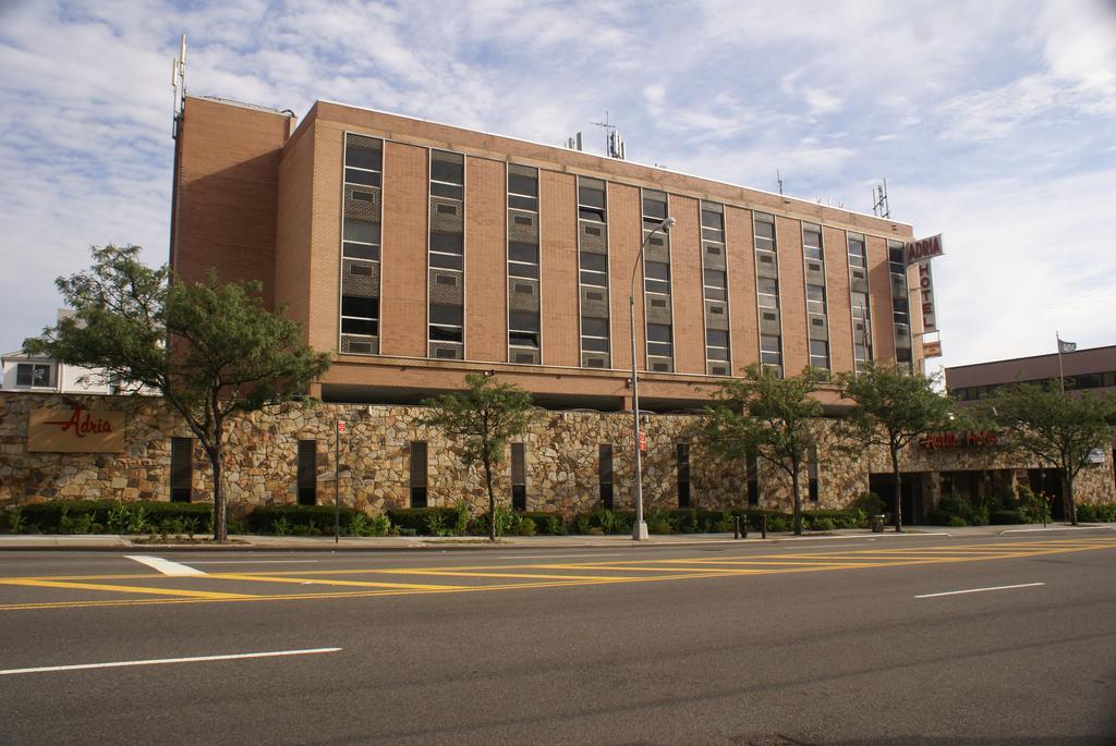 Adria Hotel And Conference Center New York Buitenkant foto